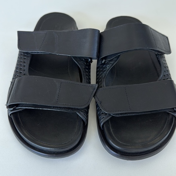Mercedes Castillo Celynne Slide Sandal Perforated Grip-Strap Black 9.5/ 39.5 - Picture 6 of 16